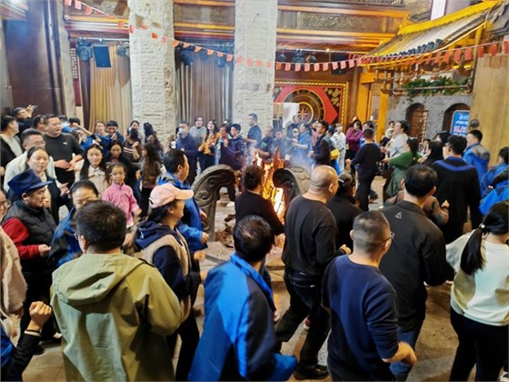 5925617bb316b37cb34e408edcbc93cc_origin(1)