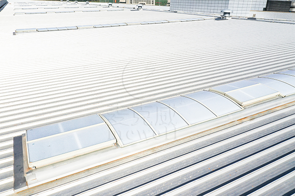 四川三角型電動采光排煙天窗 四川三角型電動采光排煙天窗