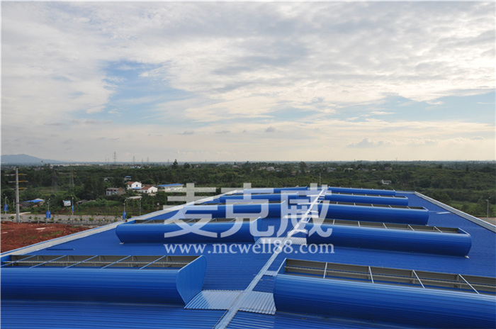 順坡開敞式通風天窗 順坡開敞式通風天窗