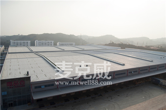 順坡通風(fēng)天窗安裝 順坡通風(fēng)天窗安裝