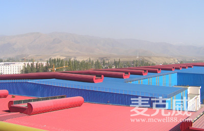 順坡通風(fēng)氣樓(壓桿式) 順坡通風(fēng)氣樓(壓桿式)