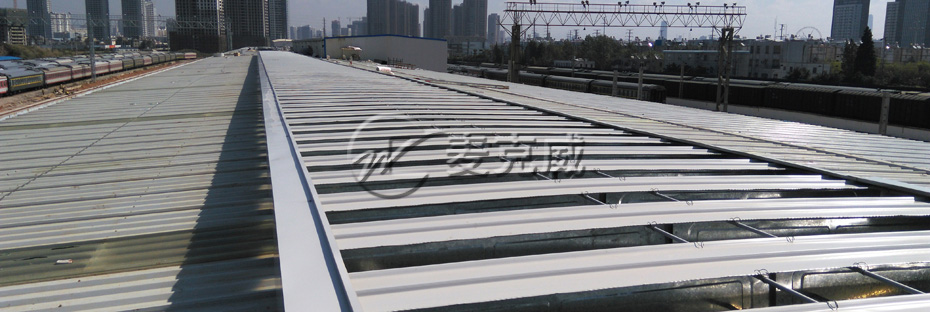 屋脊通風器(TC12型) 屋脊通風器(TC12型)